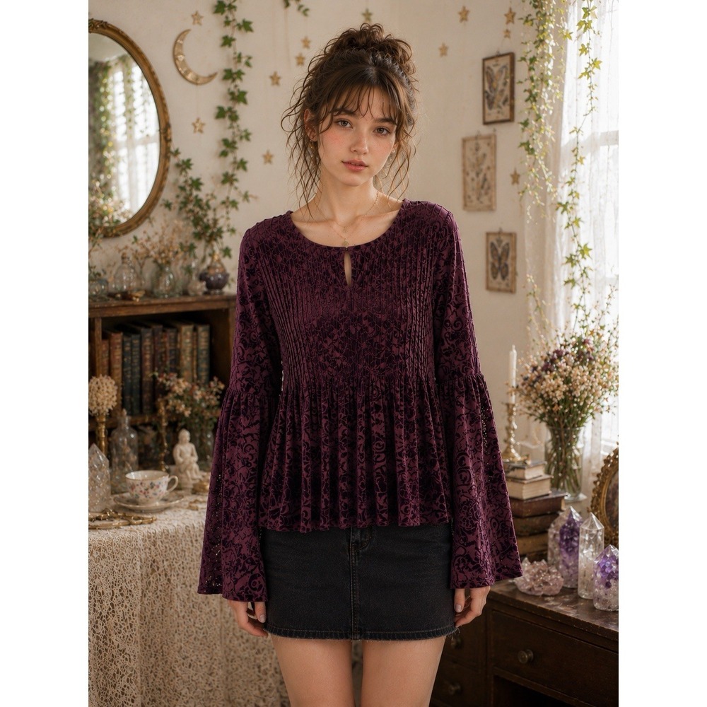 Investments Petite Burgundy Velvet Bell Sleeve Whimsy Goth Boho Top PM SS31